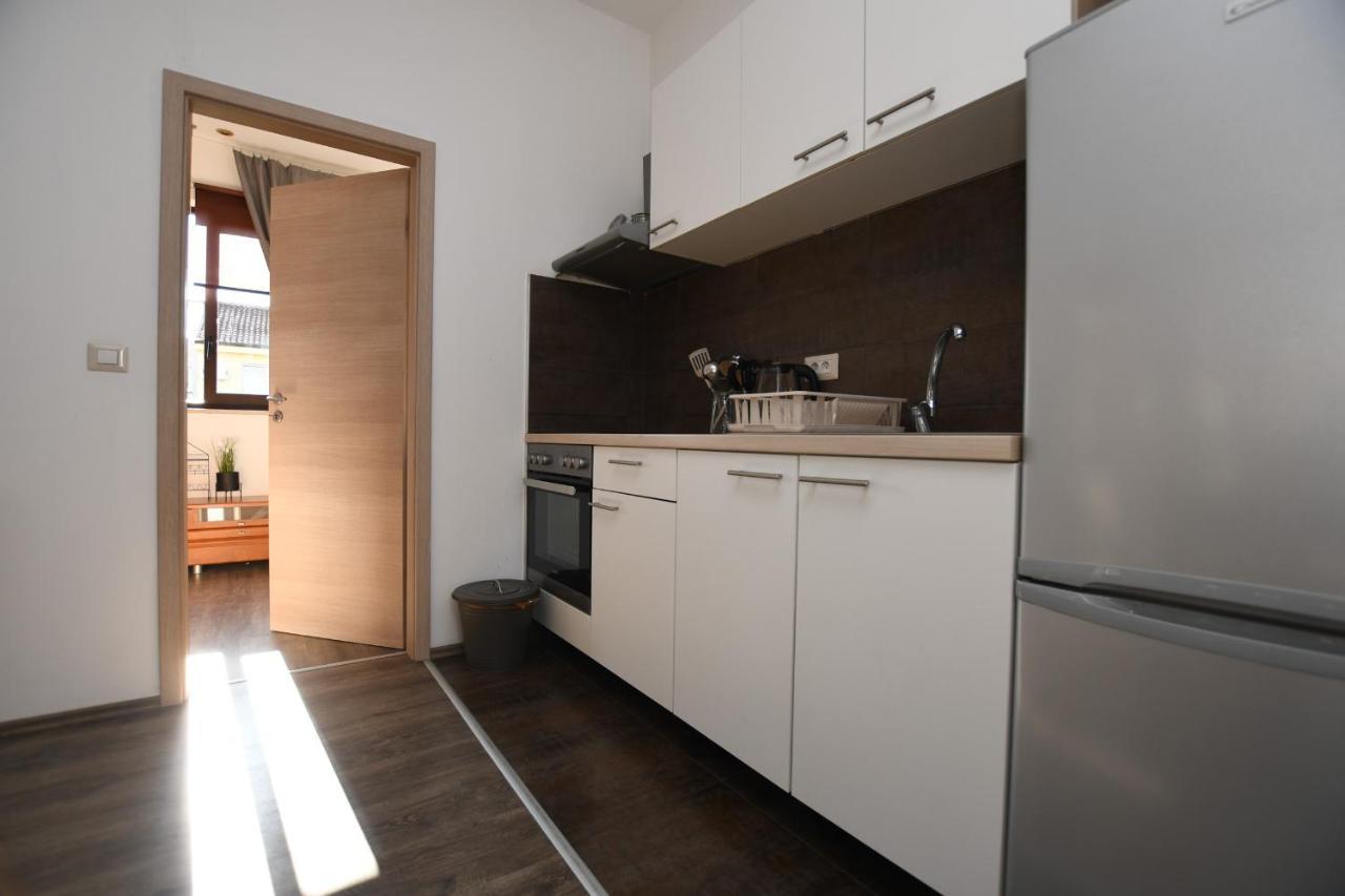 Apartments Deak Poreč Extérieur photo