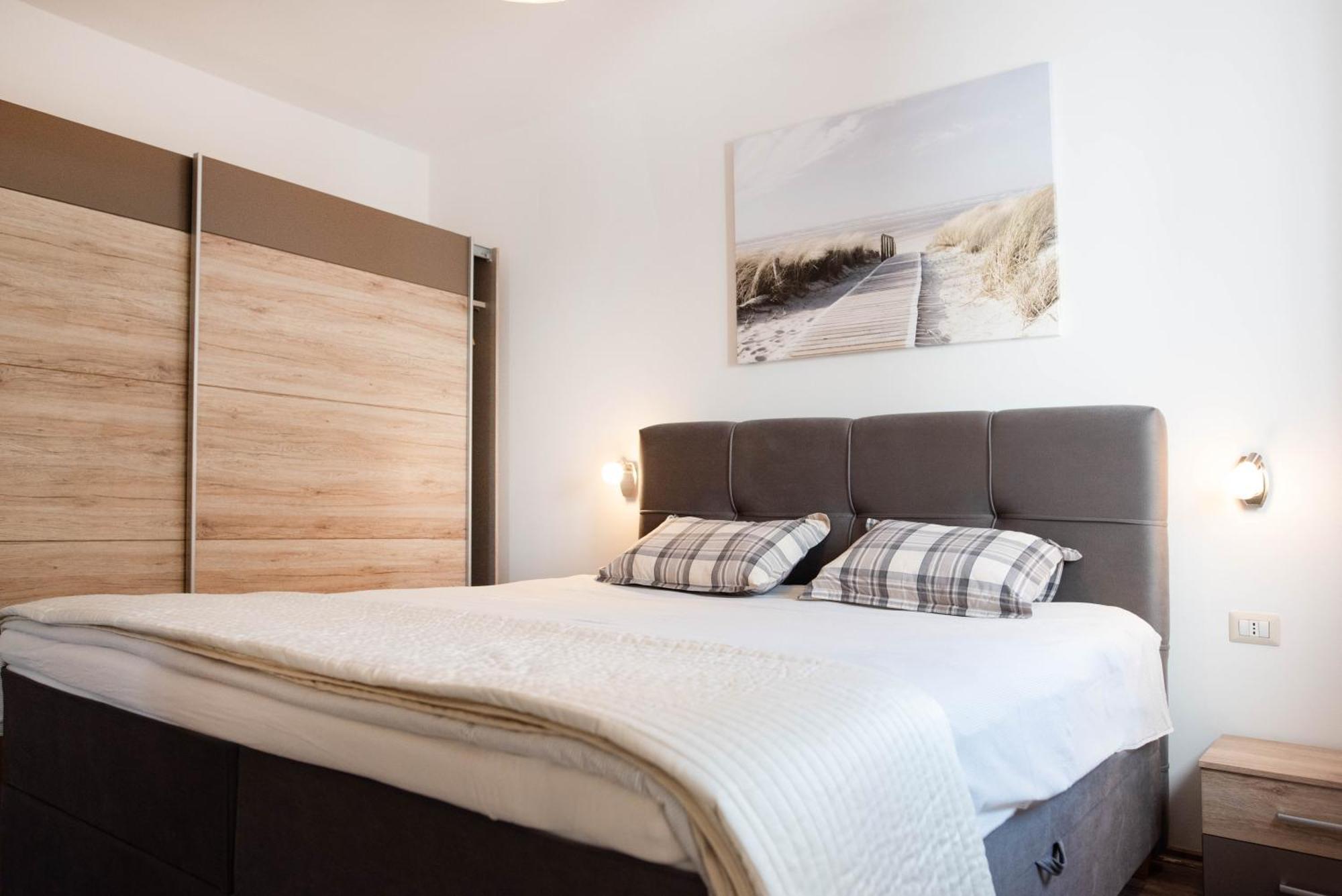 Apartments Deak Poreč Extérieur photo